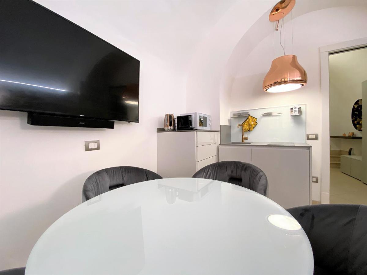 Violante House-Appartamento In Centro Storico Сиена Экстерьер фото