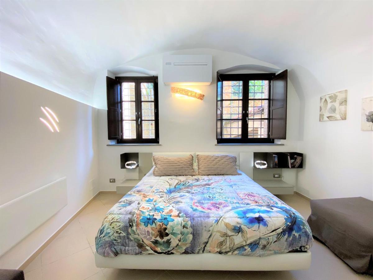 Violante House-Appartamento In Centro Storico Сиена Экстерьер фото